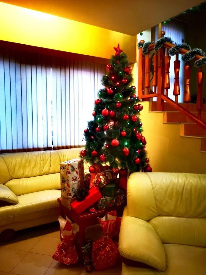 Family Hotel Nadine Bansko Bagian luar foto